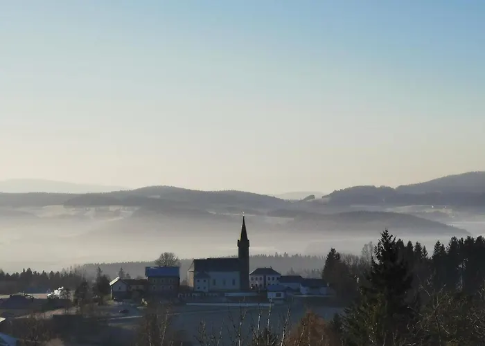 Hoefler * Schwarzenberg am Bohmerwald